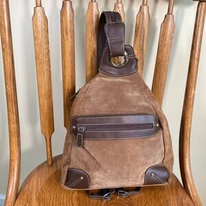 Wilsons Leather Y2K Retro Suede Sling Shoulder Bag Small Convertible Backpack Y2K Wilsons Leather Pelle Studio Leather Convertible  main image 3
